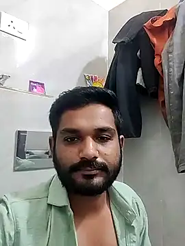 Snapshot of avi007p chatting on November 4, 10:20 pm avi007p online show from November 4, 10:20 pm