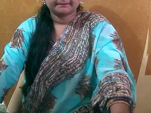 Snapshot of Saniya_K chatting on September 21, 3:19 am Saniya K online show from September 21, 3:19 am