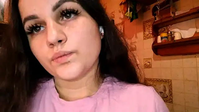 DierdreCousineau online show from November 13, 10:36 am