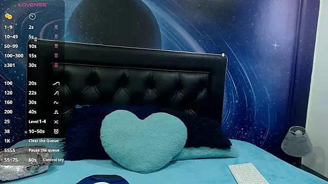 tiinaa jouns online show from September 22, 12:29 pm