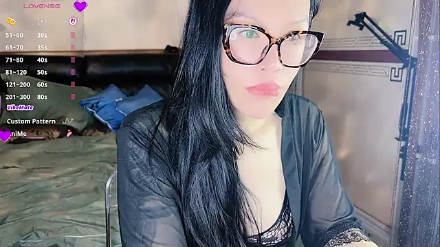 lingzi9333 online show from November 2, 1:46 pm