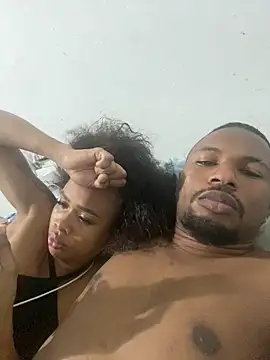 sexy-colombiana online show from March 6, 9:44 pm