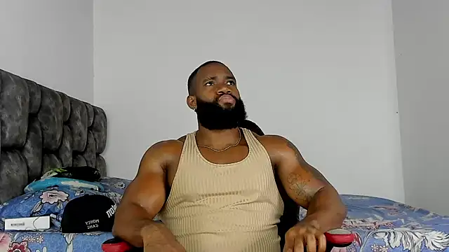 james musclebbc online show from November 11, 8:09 pm