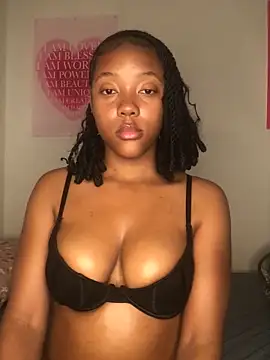 Snapshot of Sprinkle_Q chatting on October 5, 11:46 pm Sprinkle Q online show from October 5, 11:46 pm