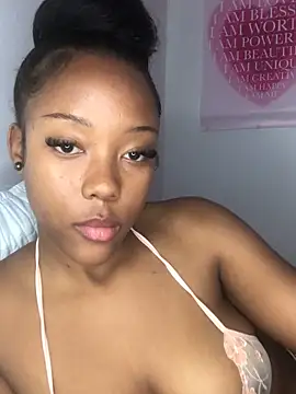 Snapshot of Sprinkle_Q chatting on November 6, 11:59 pm Sprinkle Q online show from November 6, 11:59 pm