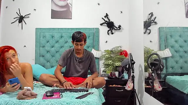 Snapshot of Rihanna_hotx chatting on November 22, 12:42 am Rihanna hotx online show from November 22, 12:42 am