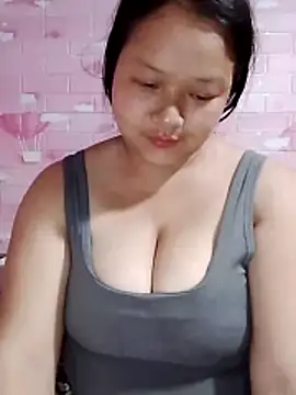 girl-babi online show from April 15, 10:44 am