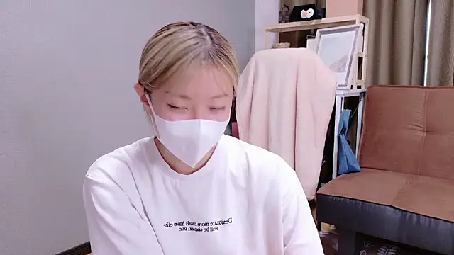 Nana  ch online show from September 25, 5:11 am