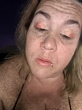 Courdles online show from October 2, 6:37 pm