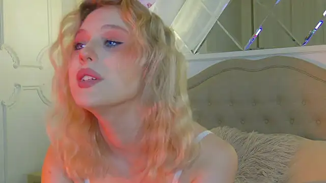 CaitlinSugar online show from November 17, 4:51 am