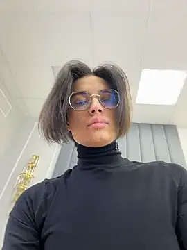 VioletAsh online show from January 11, 4:17 am