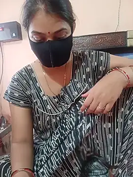 Priyanka Pal online show from May 13, 3:37 am