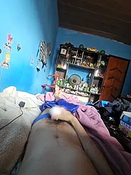 Snapshot of boysafado2521 chatting on November 6, 11:33 am boysafado2521 online show from November 6, 11:33 am