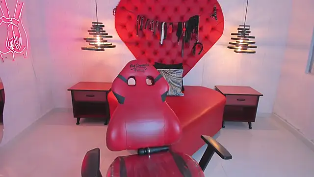 Snapshot of Miiaa_Foxyy_ chatting on September 16, 3:51 am Miiaa Foxyy online show from September 16, 3:51 am