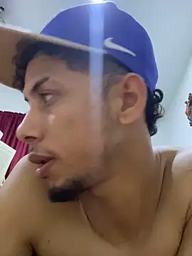 Snapshot of DustinandJordan chatting on September 10, 1:49 am DustinandJordan online show from September 10, 1:49 am