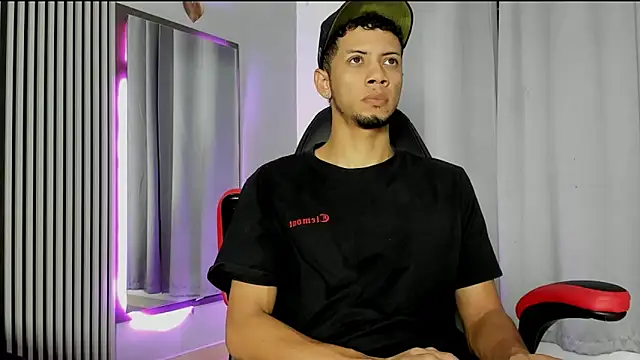 DustinandJordan online show from February 16, 4:19 am