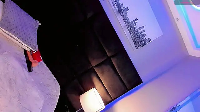 Ana Paaula23 online show from October 17, 8:33 pm