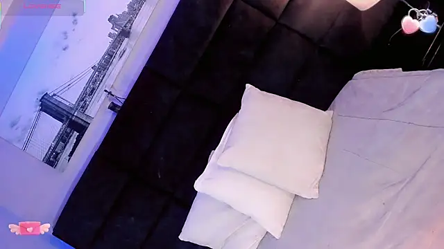 Ana Paaula23 online show from January 7, 11:07 pm