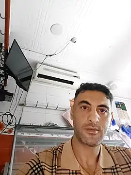 mahdiDido online show from October 19, 8:20 pm