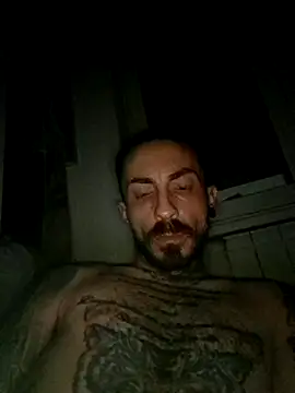 Snapshot of Robe420 chatting on November 17, 3:12 am Robe420 online show from November 17, 3:12 am