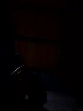 Snapshot of Santi2323xxX chatting on January 11, 5:01 am Santi2323xxX online show from January 11, 5:01 am