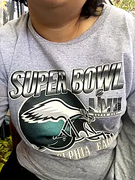 Snapshot of inked_nekoo chatting on November 4, 3:22 pm inked nekoo online show from November 4, 3:22 pm