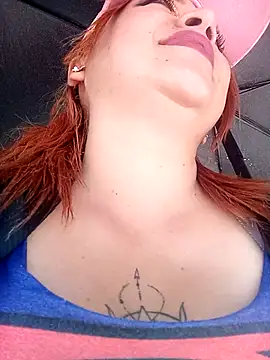 Snapshot of Mariana-94 chatting on December 14, 2:22 pm Mariana-94 online show from December 14, 2:22 pm