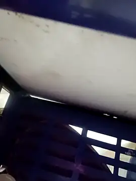 Snapshot of thunderrony chatting on September 18, 6:43 pm thunderrony online show from September 18, 6:43 pm