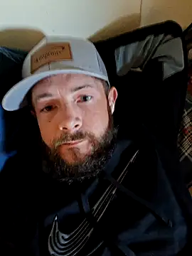 Snapshot of mikewills35loveme chatting on November 9, 9:46 pm mikewills35loveme online show from November 9, 9:46 pm