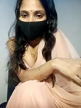 Snapshot of TheSassyGirl7 chatting on November 12, 6:19 pm TheSassyGirl7 online show from November 12, 6:19 pm