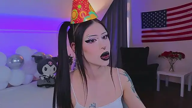 venomeowww   online show from January 7, 3:53 am