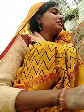 AnanyaKapoor89 online show from December 3, 3:03 am