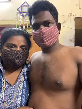 Snapshot of anubabysk12 chatting on October 31, 9:10 am anubabysk12 online show from October 31, 9:10 am