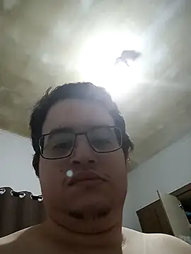 Snapshot of Juliao2030 chatting on October 30, 6:08 pm Juliao2030 online show from October 30, 6:08 pm