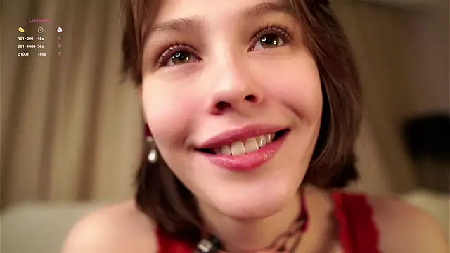 Snapshot of LurleneRamo chatting on October 20, 1:06 am LurleneRamo online show from October 20, 1:06 am