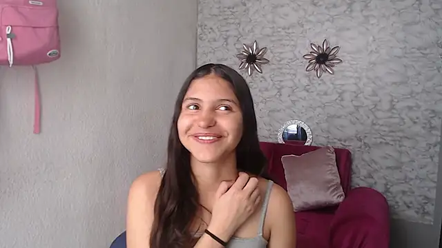 Snapshot of Evagirl69 chatting on November 11, 6:30 pm Evagirl69 online show from November 11, 6:30 pm