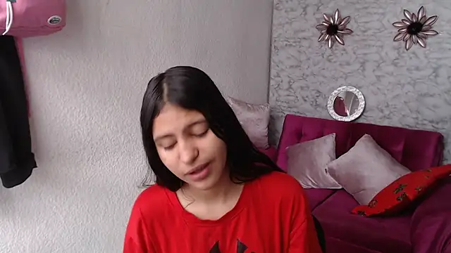 Snapshot of Evagirl69 chatting on December 5, 12:25 pm Evagirl69 online show from December 5, 12:25 pm