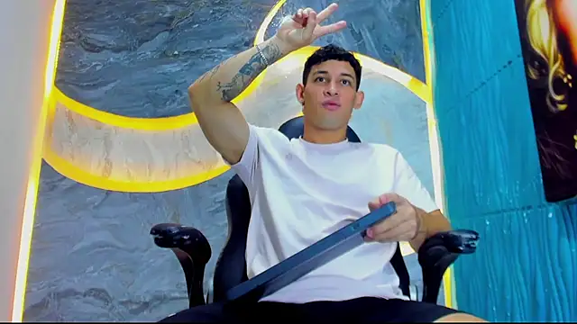 Snapshot of Jeff_Brunno_ chatting on September 20, 5:41 am Jeff Brunno online show from September 20, 5:41 am