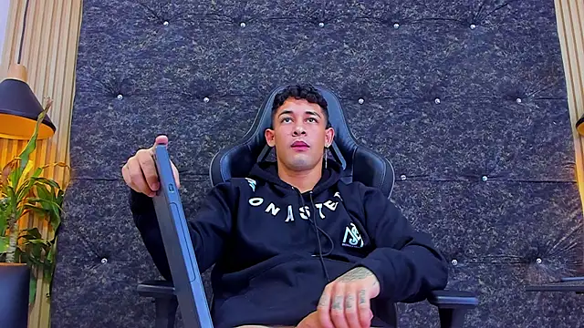 Snapshot of Jeff_Brunno_ chatting on September 29, 6:29 am Jeff Brunno online show from September 29, 6:29 am