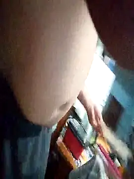 Snapshot of branquinho3 chatting on November 19, 2:55 am branquinho3 online show from November 19, 2:55 am