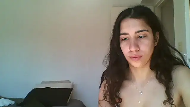 Snapshot of Souphicherry chatting on September 12, 3:23 pm Souphicherry online show from September 12, 3:23 pm