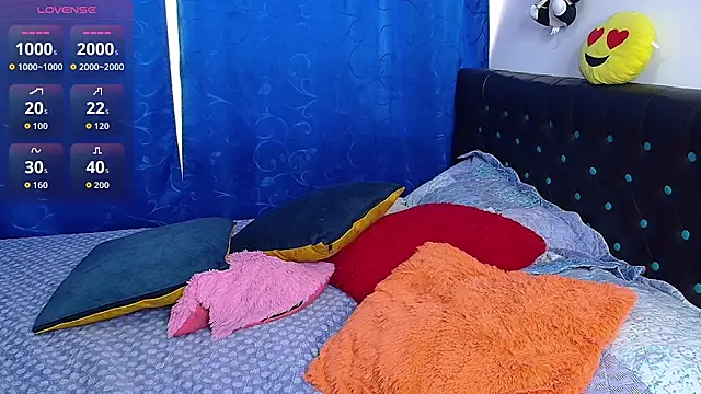 melikaronit2 online show from October 17, 5:59 pm