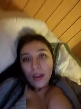 caronicole77 online show from September 12, 1:49 am