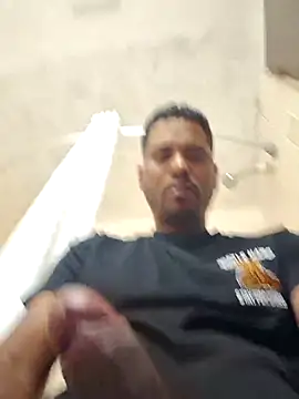 Snapshot of Danypeluche chatting on October 4, 4:21 am Danypeluche online show from October 4, 4:21 am