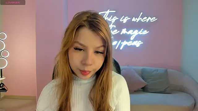 TiffannySins online show from April 12, 3:22 am