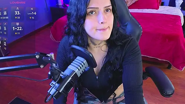 Snapshot of sari_belle chatting on October 18, 9:15 pm sari belle online show from October 18, 9:15 pm