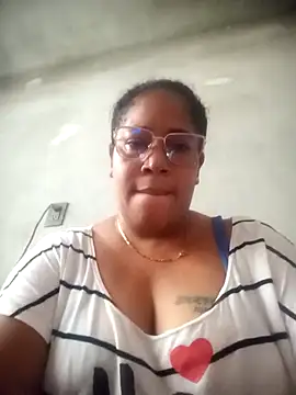 Big ass submissive online show from September 17, 7:04 pm