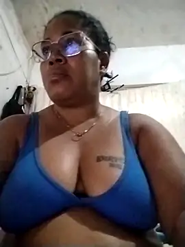 Big ass submissive online show from October 27, 12:20 pm