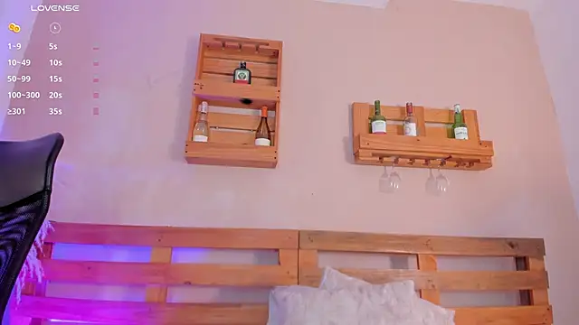  miss mia online show from November 29, 11:46 am