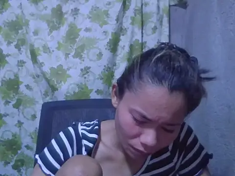 Sweeetgurll online show from October 2, 1:18 pm